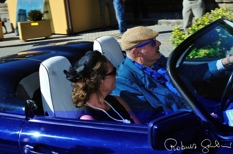 Nella Morgan del 1975 con Stefano Cerrone, a destra Massimo Beretta