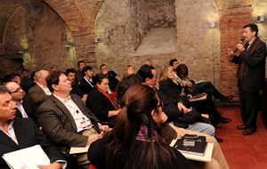 Il prof. Vincenzo Gerbi al convengo sulla Barbera