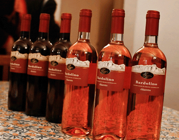 Le bottiglie in degustazione delle Cantine Poggi