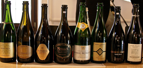 Bottiglie in degustazione Trentodoc-Champagne