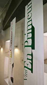 Pannelli all'ingresso del Real Collegio