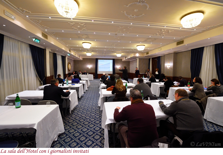 I giornalisti durante la presentazione