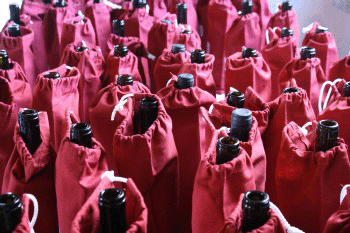 Bottiglie di Taurasi 2007 in degustazione coperta