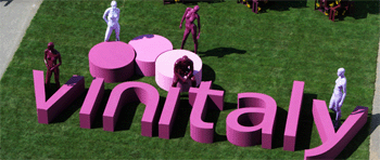 Vinitaly 2011: manichini