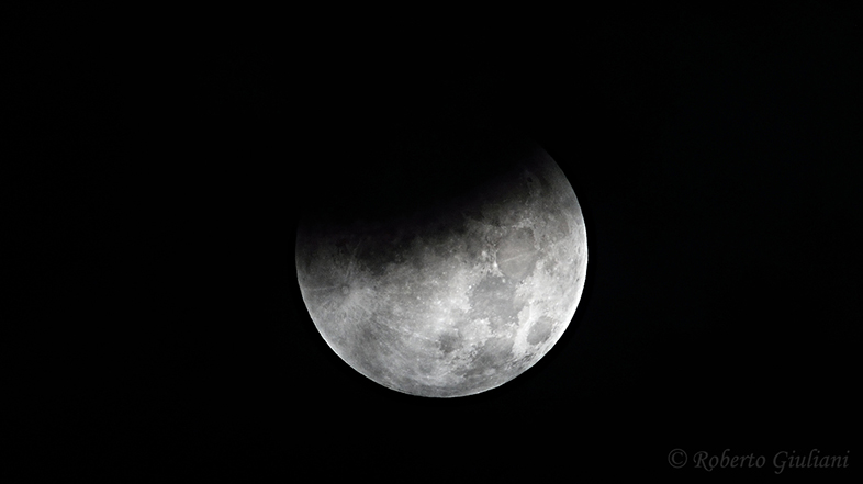 L'eclisse è iniziato