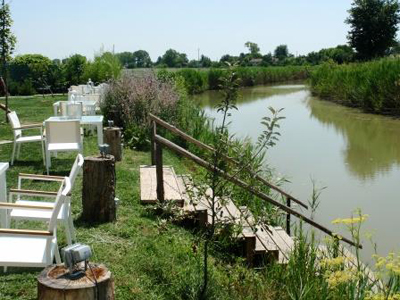 Il canale di fronte al Presidio