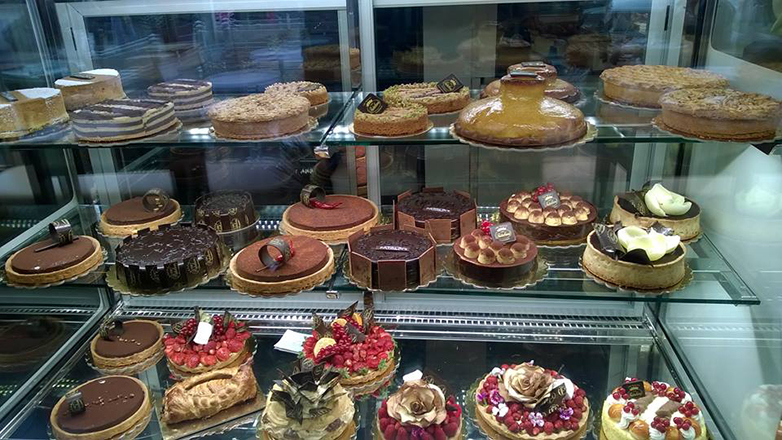 La vetrina della pasticceria Patalani