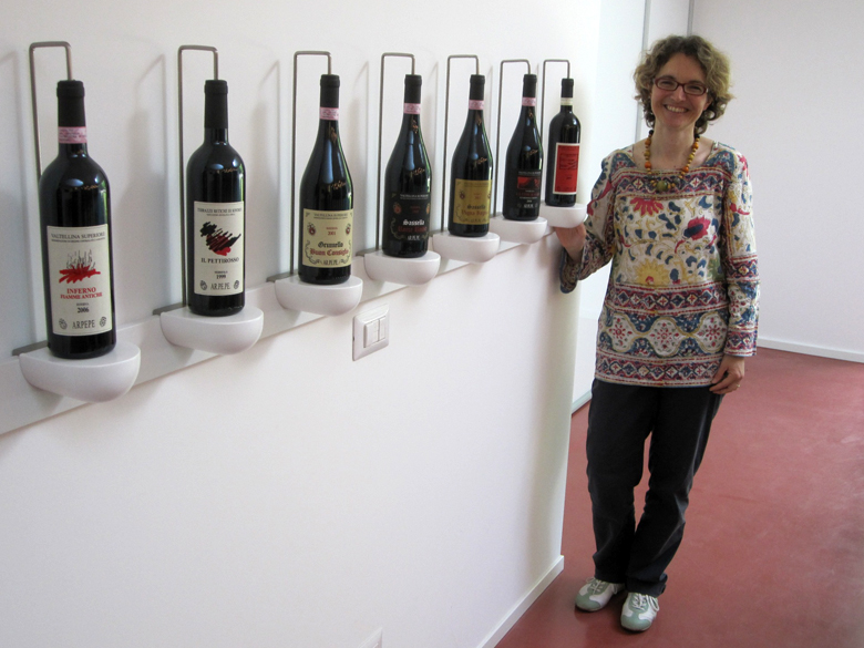 Isabella con i suoi gioielli