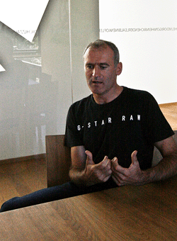 Willy Sturz durante l'intervista