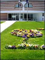 Entrata Palazzo Mostre e Congressi di Alba