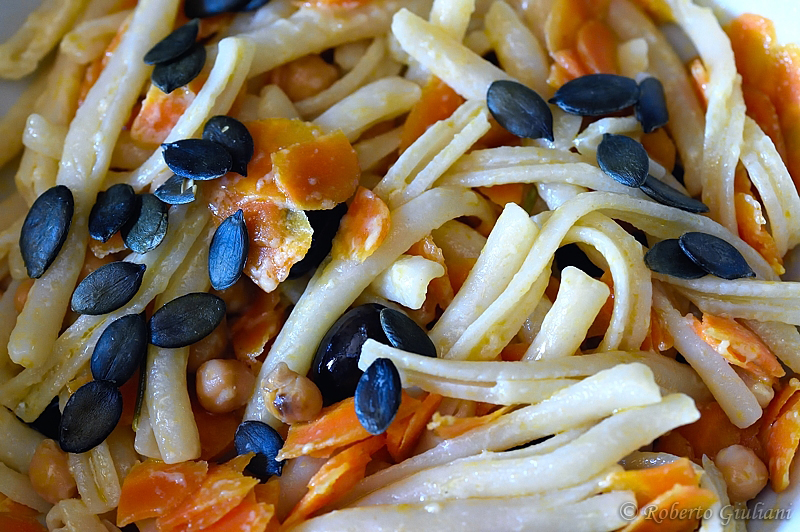 Piatto base di fusilli al cedro