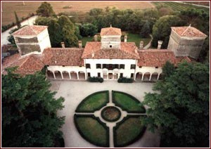 Villa Mattarana, sede di ViniVeri