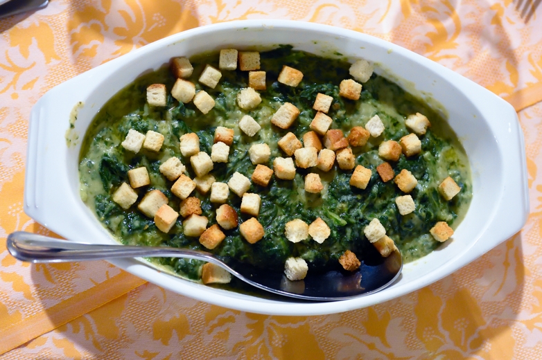 Puré di fave con cime di rapa