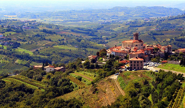 Panorama sui vigneti di Kojsko nella Brda