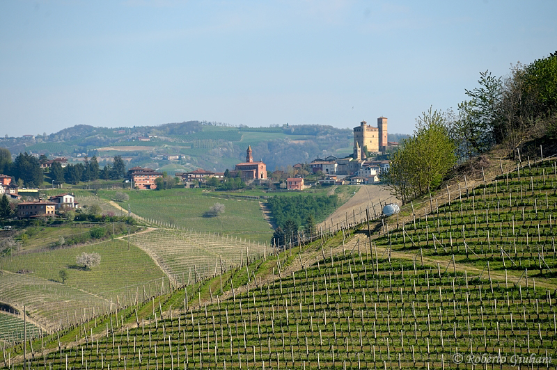 Il castello di Serralunga