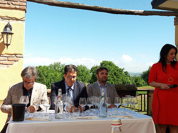 Da sin. Riccardo Cotarella, Luciano Pignataro, Antonio Di Pietro, Alessia Canarino