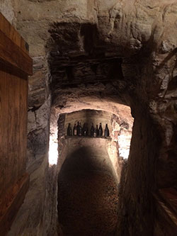 La cantina di Oreste Buzio scavata nel tufo