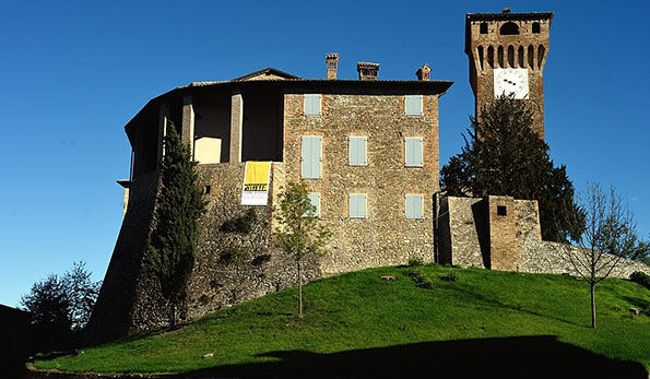 Castello di Levizzano Rangone