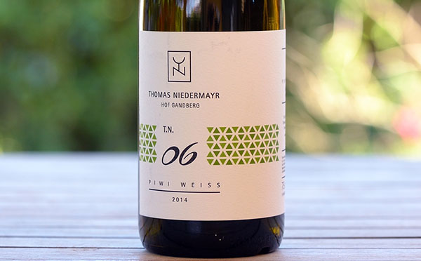 T.N. 06 Piwi Weiss 2014