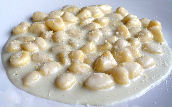 Gnocchi panna e gorgonzola