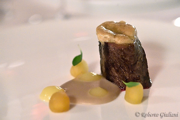 Lombata di Capriolo, mele e acciughe del Cantabrico