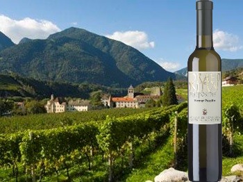 Südtirol Eisacktaler Kerner Passito Praepositus Abbazia di Novacella