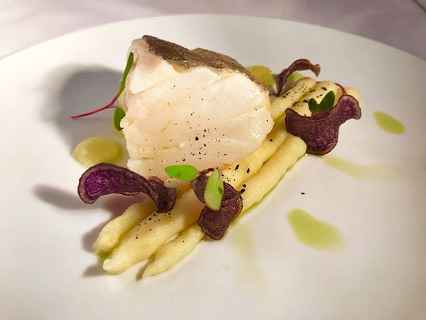 Baccalà ai sentori di Sfusato Amalfitano, patate e alici di Cetara