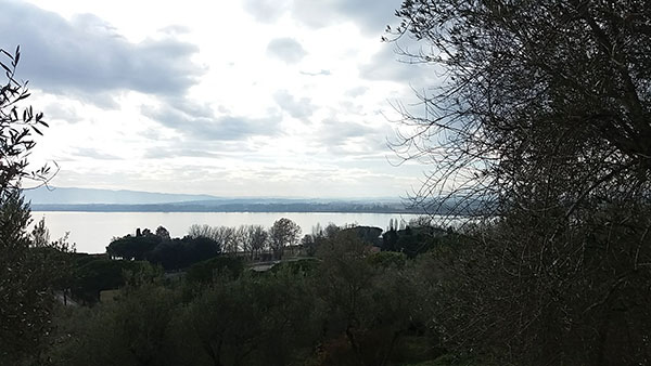 Il Trasimeno visto da Castiglione del Lago