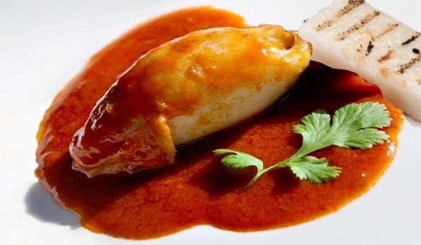 Calamari ripieni con contorno di polenta bianca