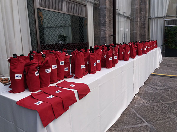 I vini bianchi di Campania Stories 2018 in degustazione cieca