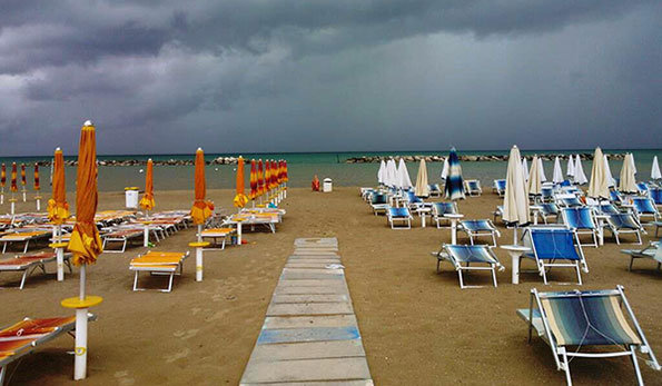 Maltempo in spiaggia