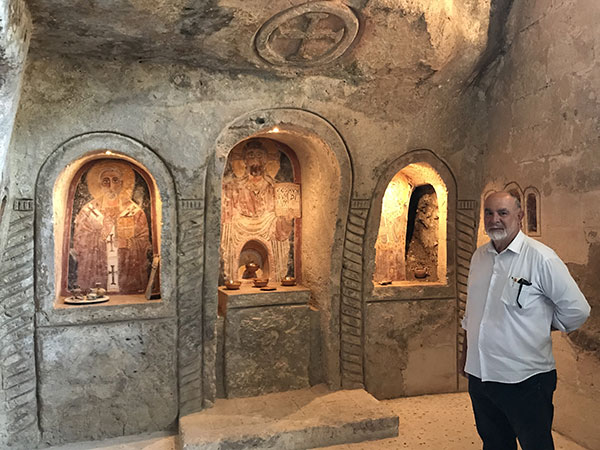 Il Dott. Vestita nella Chiesa Rupestre, Casa Vestita, Grottaglie