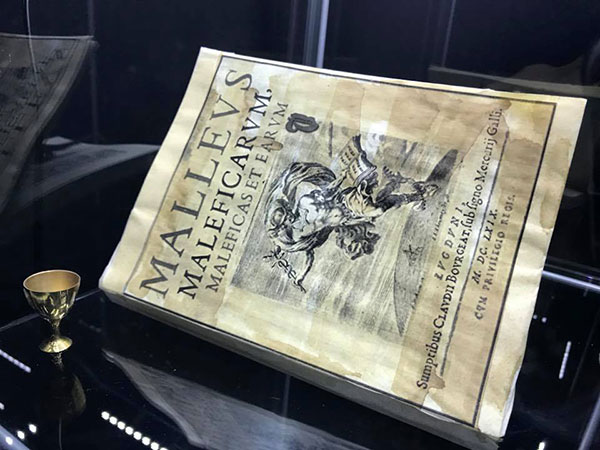 Il libro dei malefici