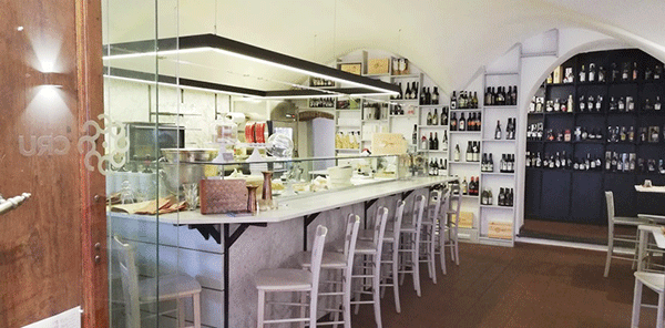 Interno Ristorante Cru a Sarzana