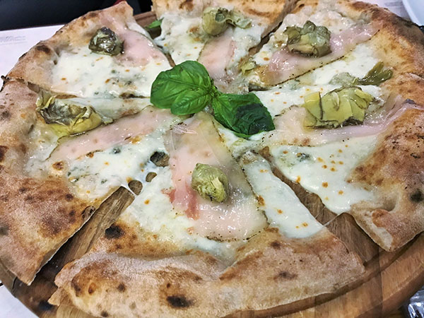 Pizza A tavola col guerriero