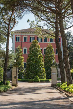 Entrata Noelia Ricci - Foto: Upperglass