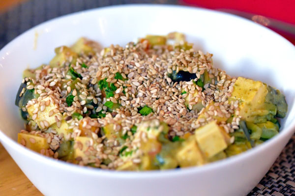 Tofu al Curry di verdure e cocco