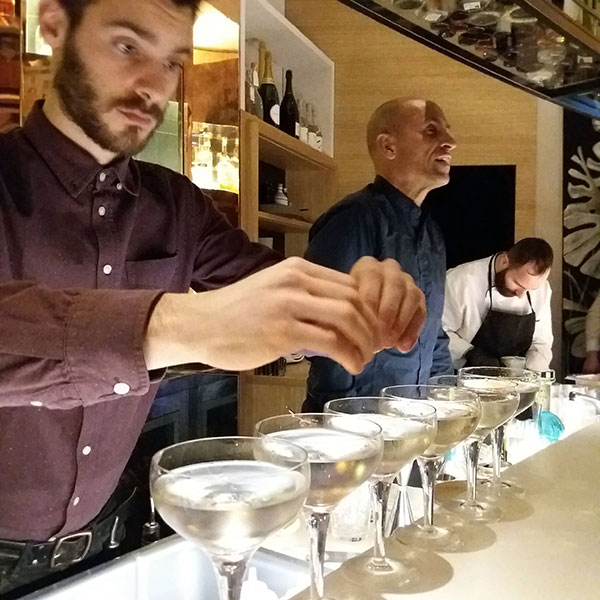 Mario Orfeo, il bar tender