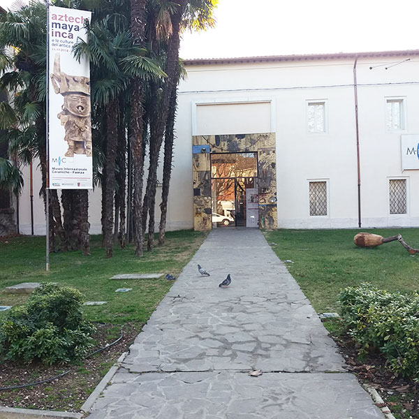 L'ingresso al bellissimo Museo delle Ceramiche di Faenza dove si è svolto Vini ad Arte 2019