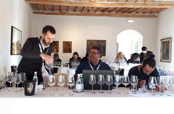 San Gimignano sala degustazione