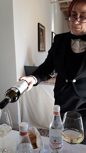 sommelier