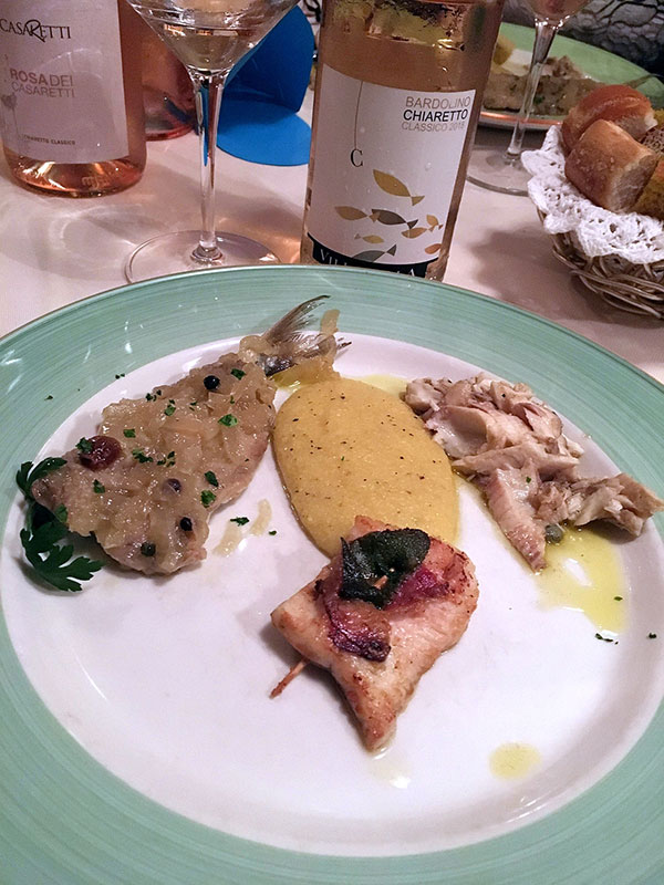Chiaretto Bardolino e pesce di lago