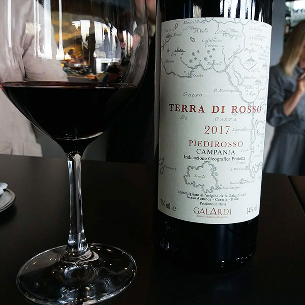 Terra di Rosso Galardi