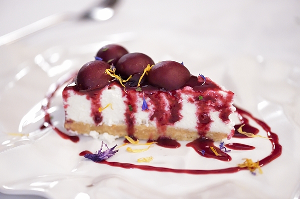 cheesecake alle ciliegie nel loro sciroppo