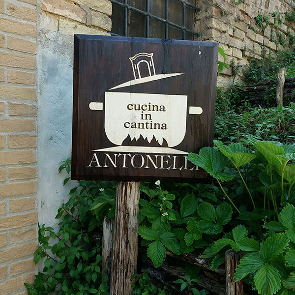 Cucina in cantina