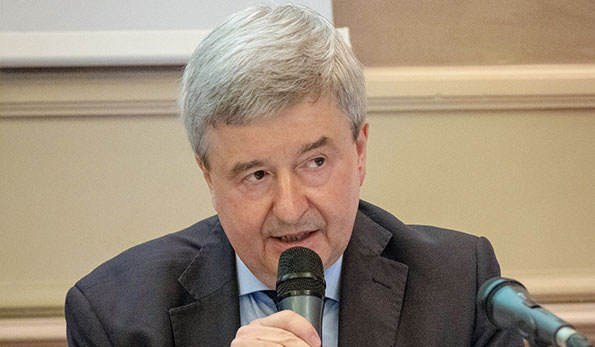 Giulio Somma al Simei di Milano