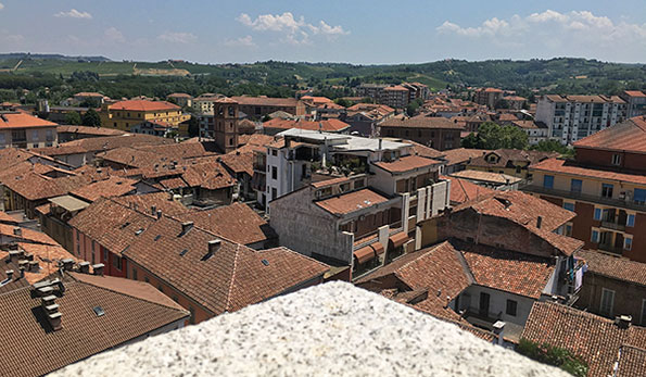 Veduta dall'alto di Nizza Monferrato
