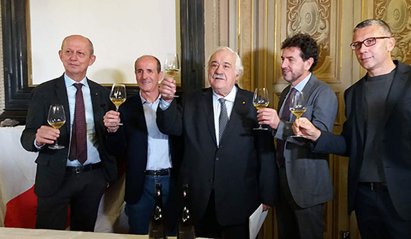 Da sinistra: Stefano Ciuoffo, Antonio Arrighi, Attilio Scienza, Stefano Muti e Stefano Feri