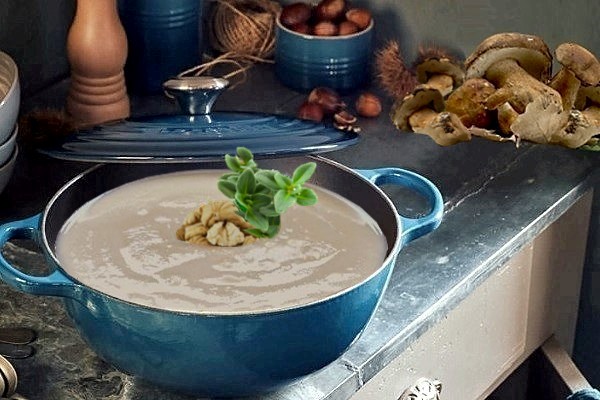 Zuppa vellutata di castagne e funghi