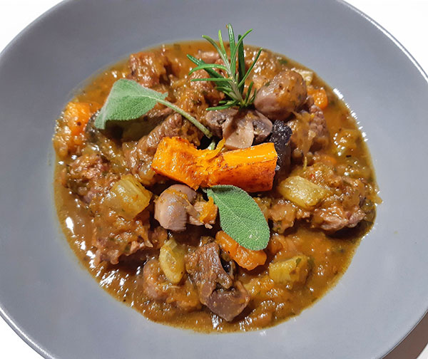Stracotto di manzo con funghi e zucca
